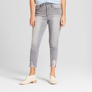 Universal Thread Grey Wash Ankle Distressed Jeans